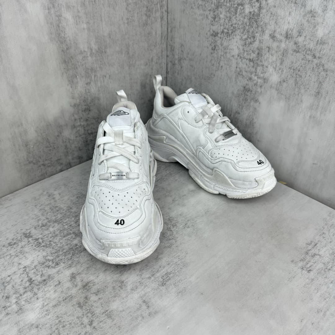 Balenciaga Triple S