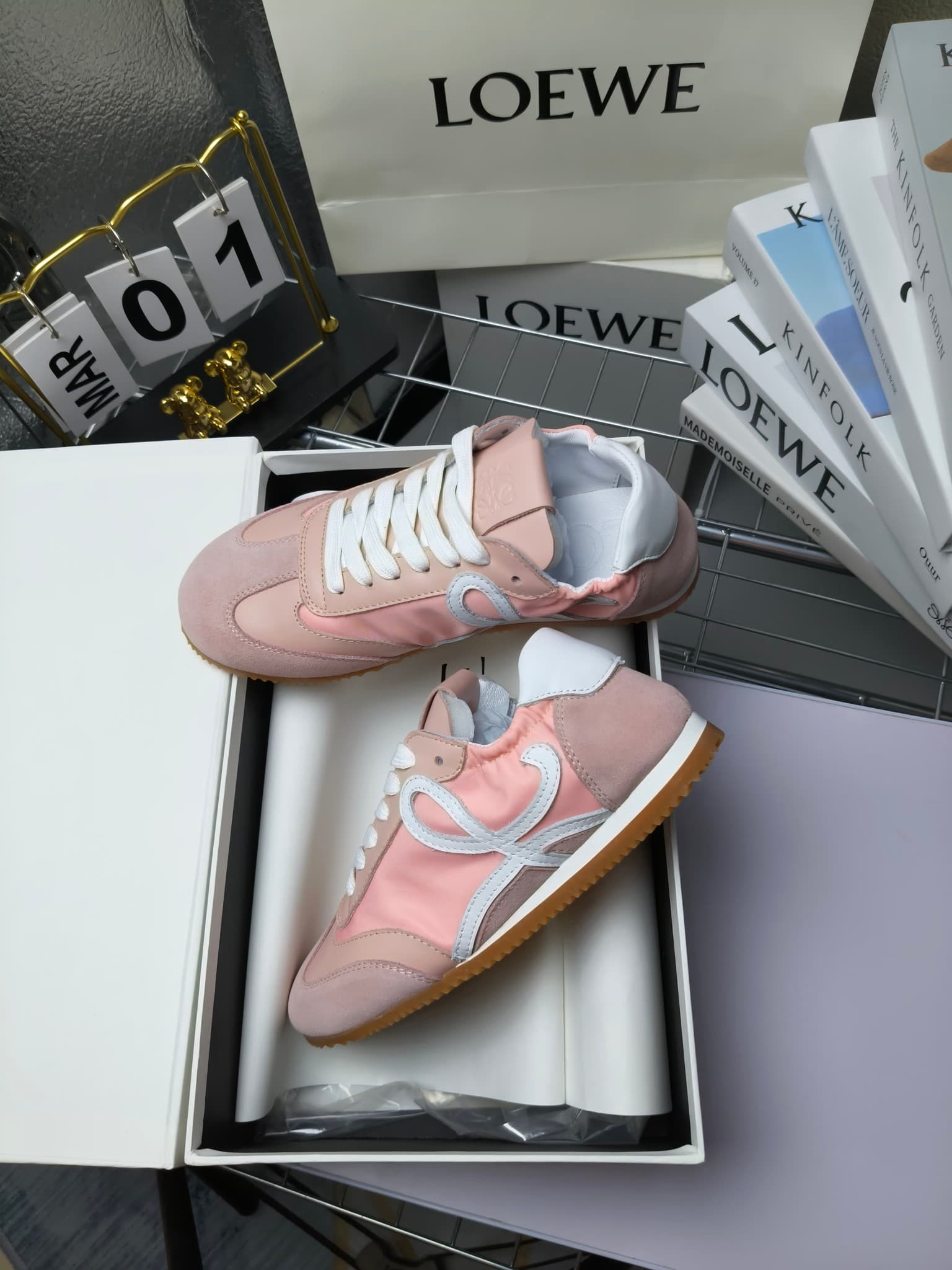 Loewe Flow Runner
