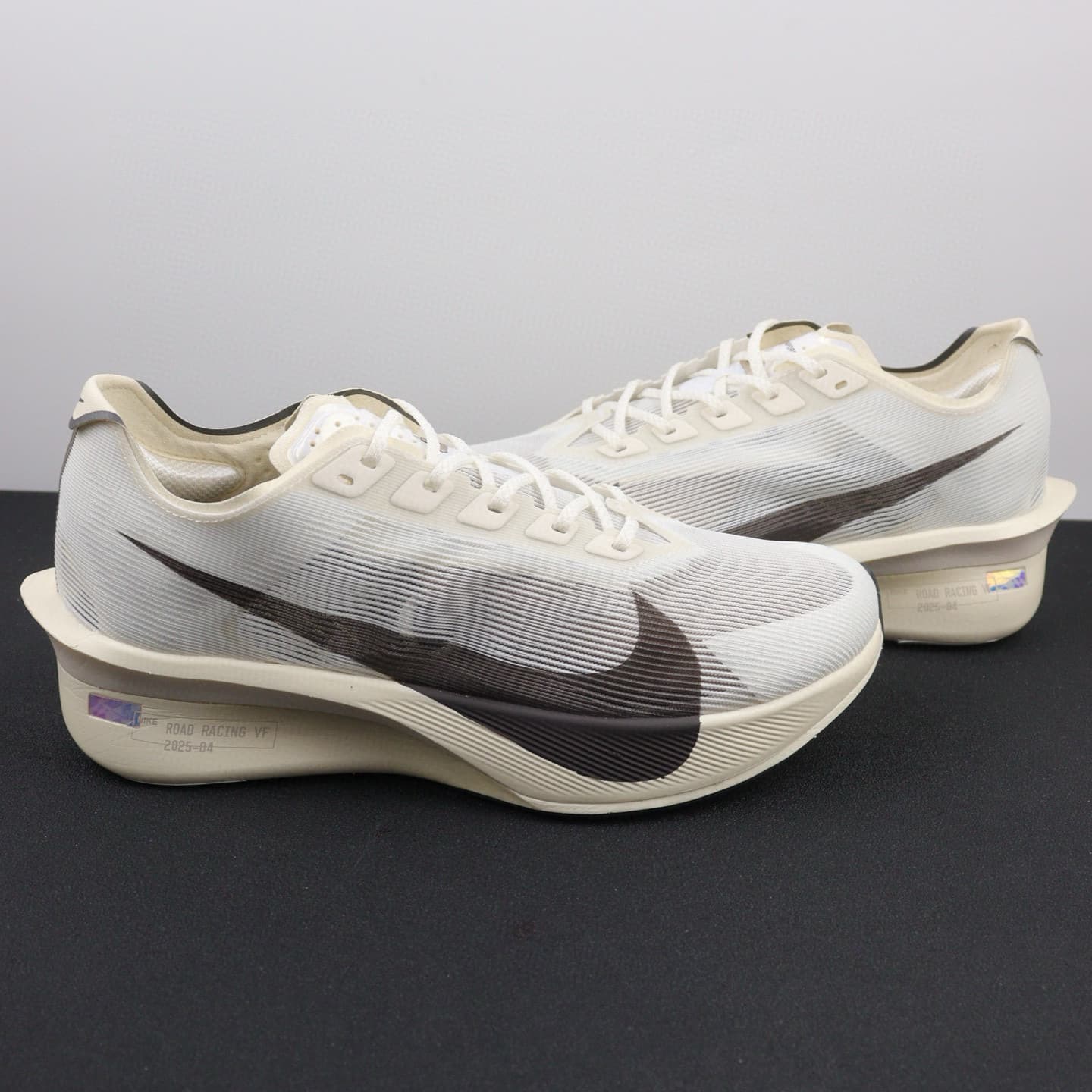 Nike  Zoomx Vaporfly Next% 4