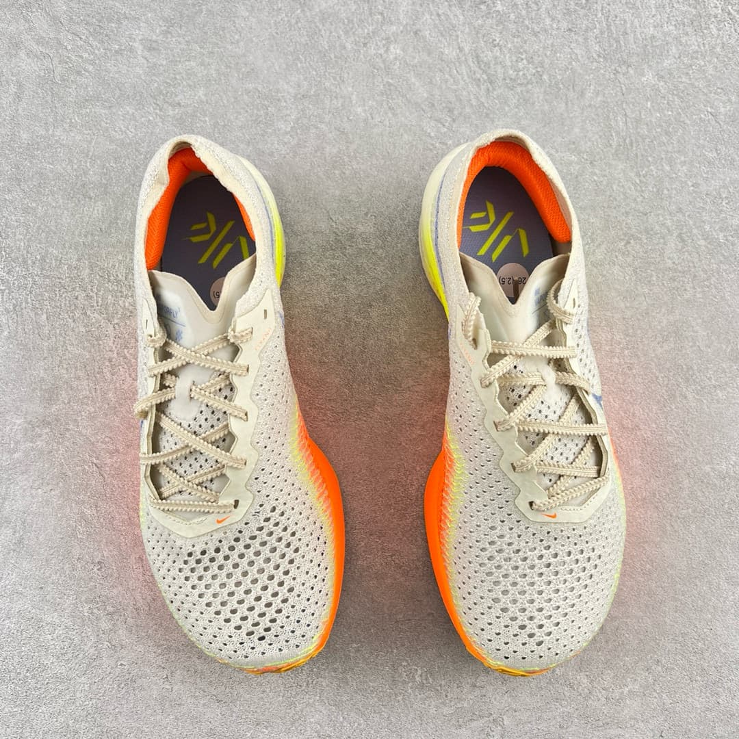 Nike  Zoomx Vaporfly Next% 3