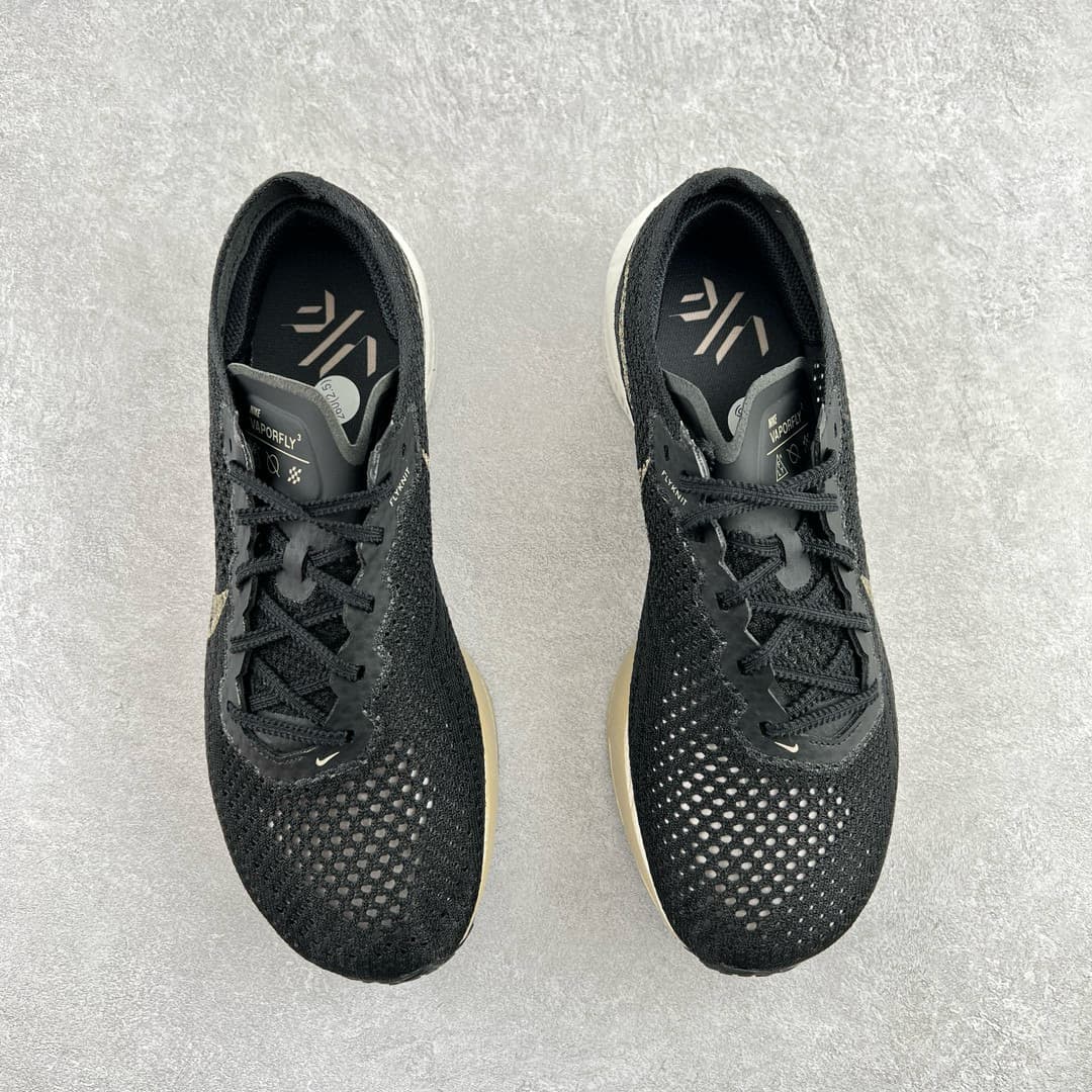 Nike  Zoomx Vaporfly Next% 3