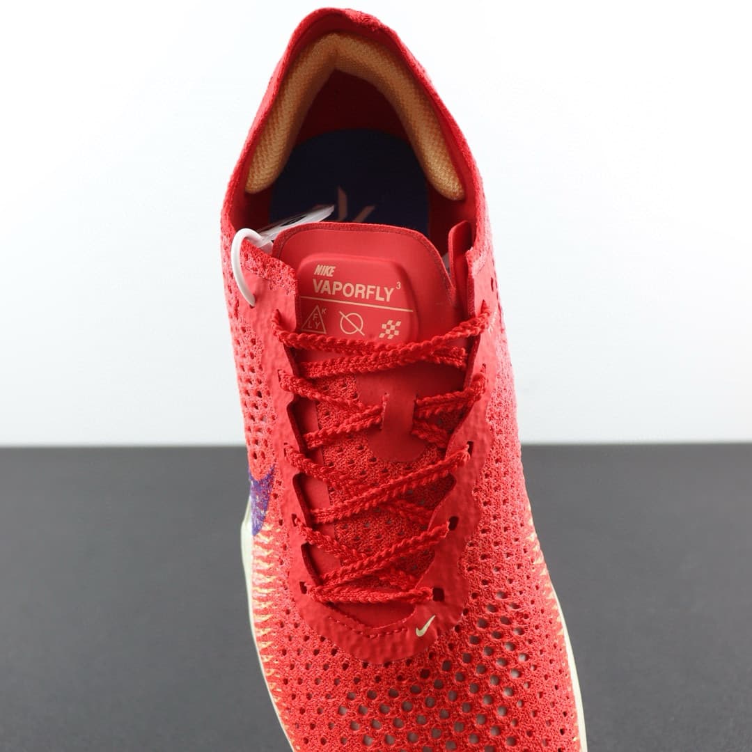 Nike  Zoomx Vaporfly Next% 3