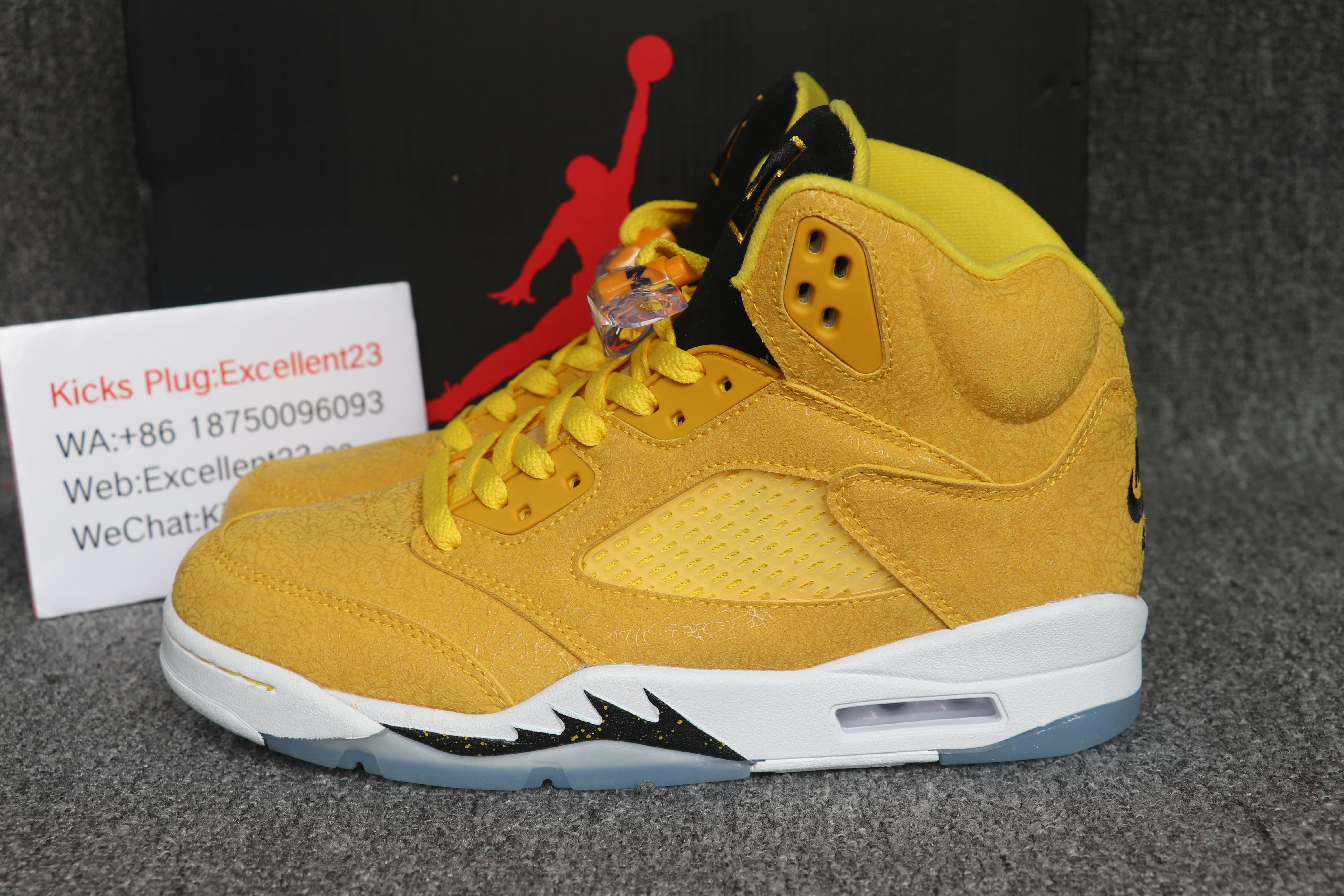 Nike Air Jordan 5 Michigan