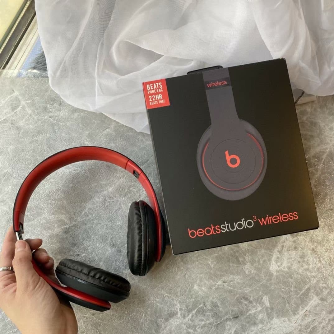 Beats Studio 3 Wireless Over-ear Headphones