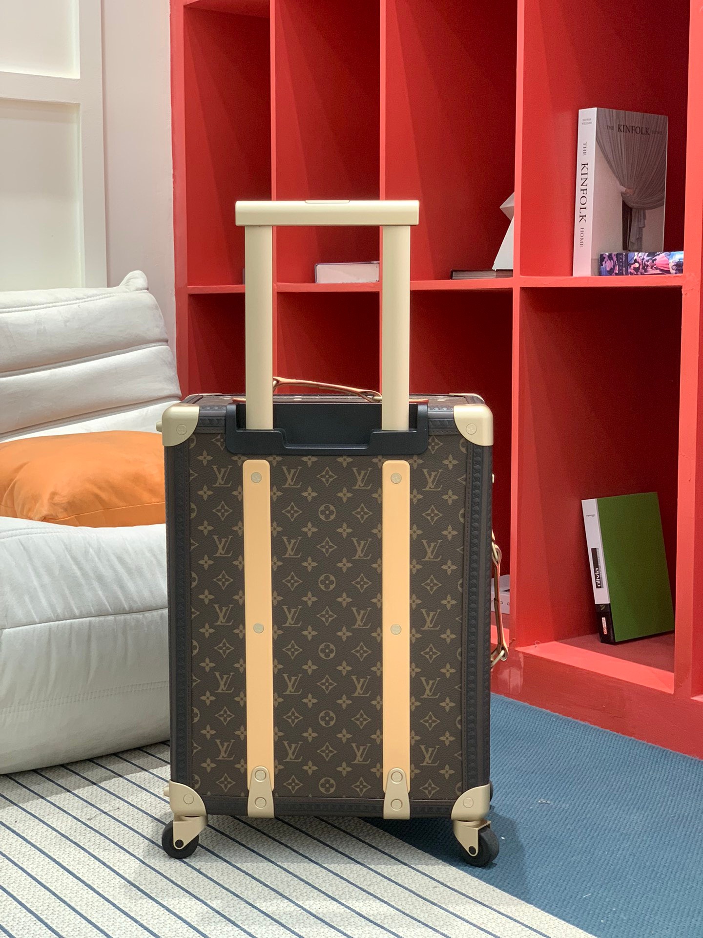 LV Suitcase Two Size（20/24 inches）
