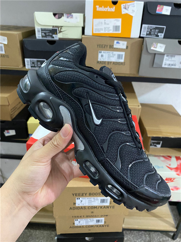 Nike Air Vapormax Plus TN 1.0 SZ 39-13