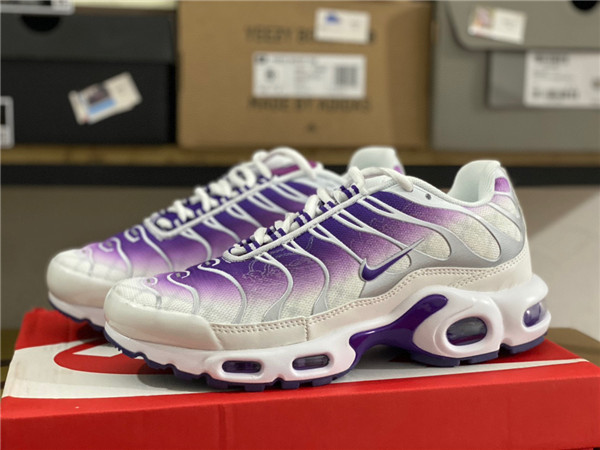 Women Nike Air Vapormax Plus TN 1.0 SZ 5.5-40