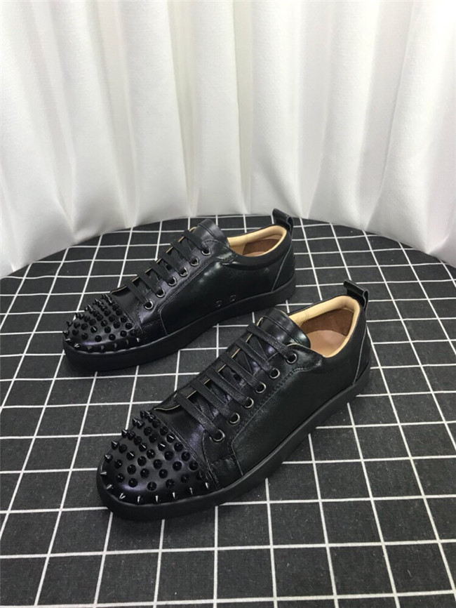 Chirstian Louboutin CL Low Rivet Casual Shoes 015