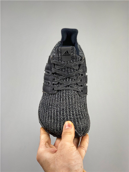 Adidas Ultra Boost 3.0 011