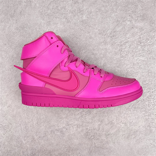 Ambush x Nike SB Dunk High 001