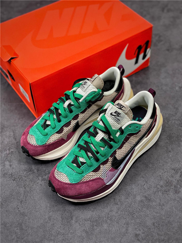 Sacai x Nike VaporWaffle 3.0 String Villain