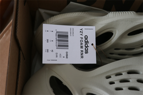 Yeezy Foam Runner GV6840