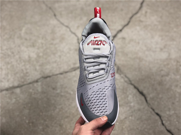 Nike Air Max 270 037