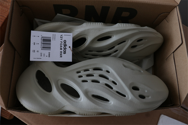 Yeezy Foam Runner GV6840