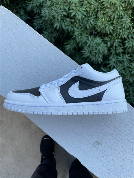 Nike Air Jordan 1 Low