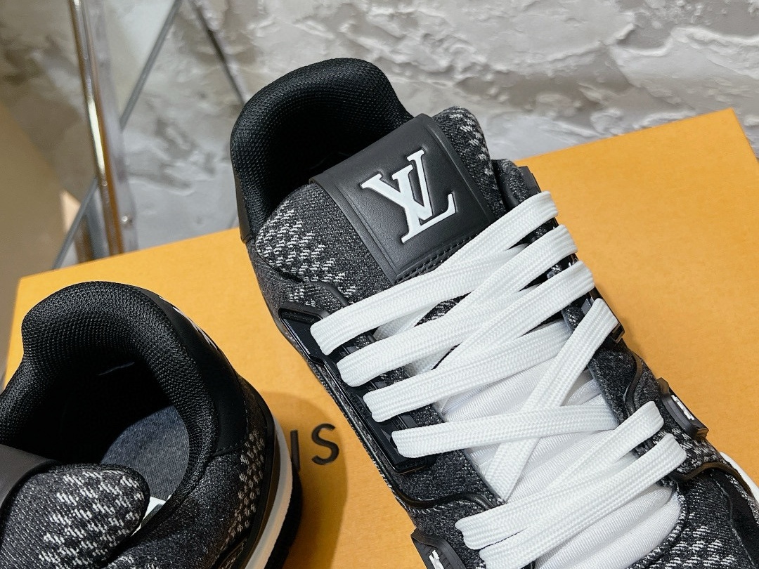 LV Trainer shoes #54