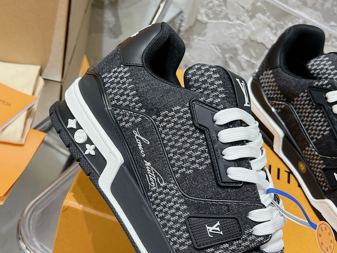 LV Trainer shoes #54