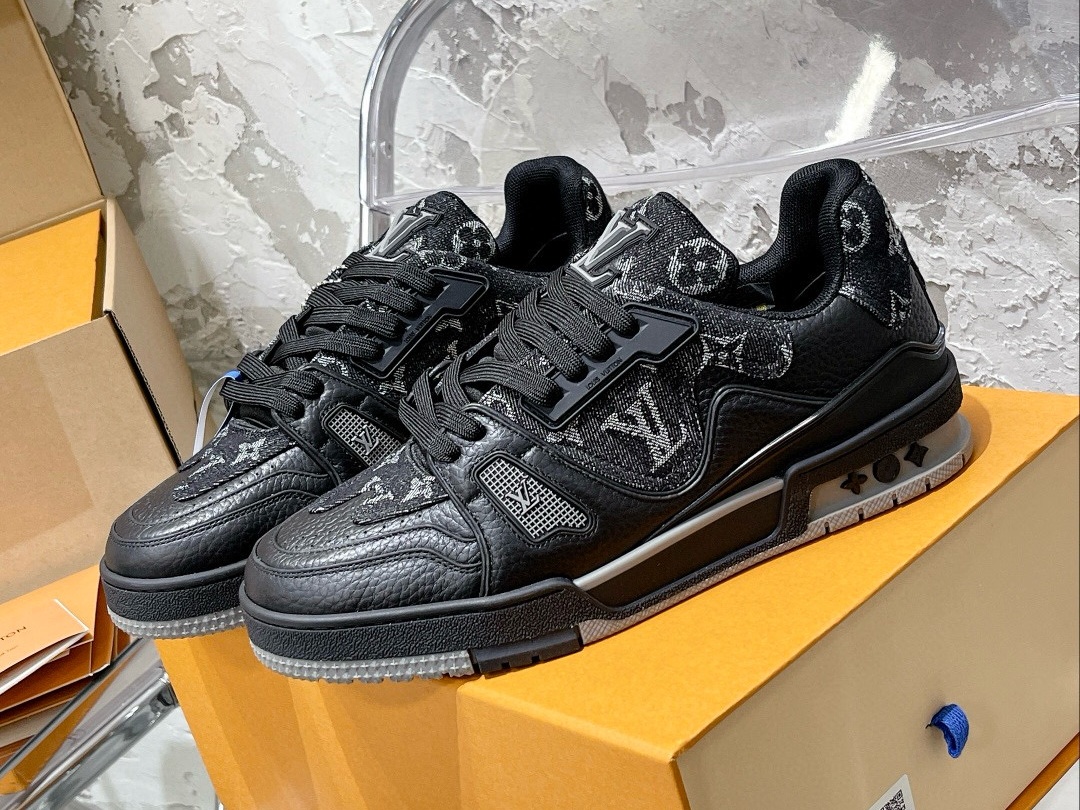 LV Trainer shoes #54