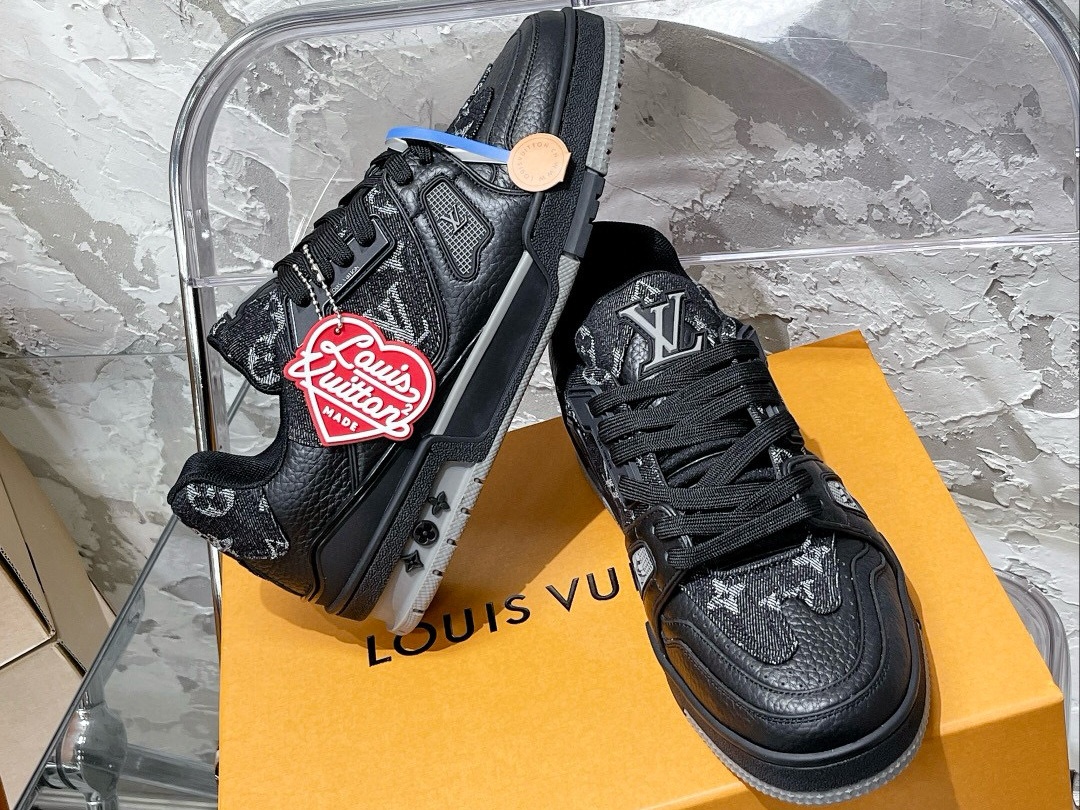LV Trainer shoes #54