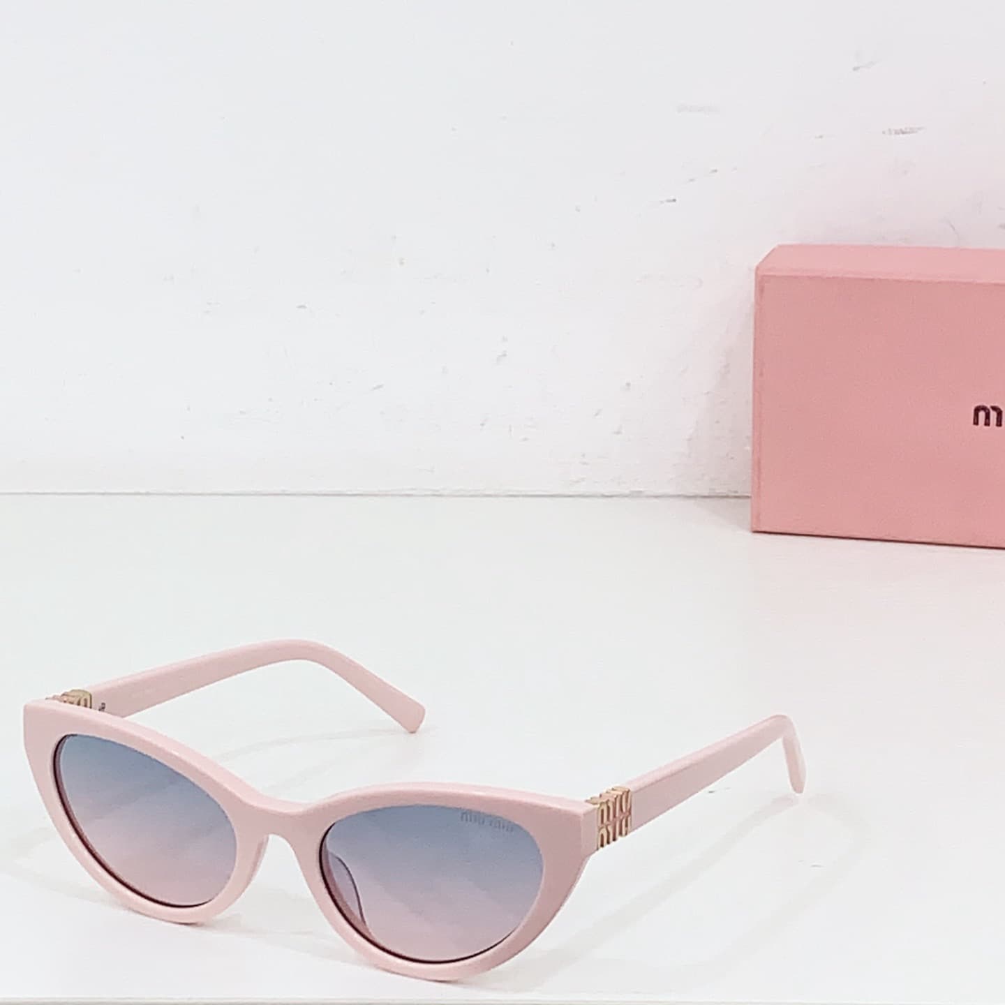 Miumiu Sunglasses