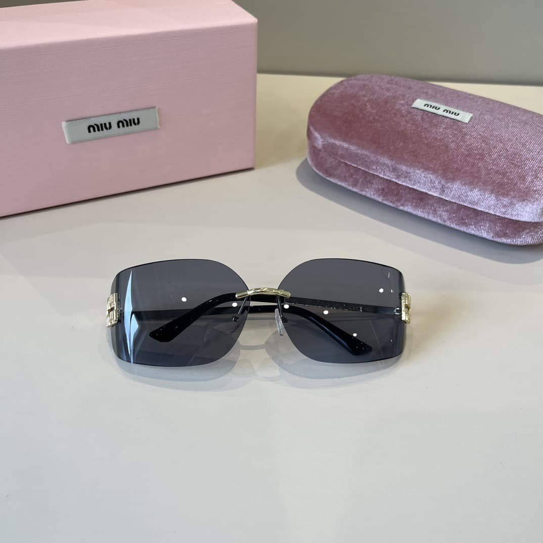 Miumiu Sunglasses