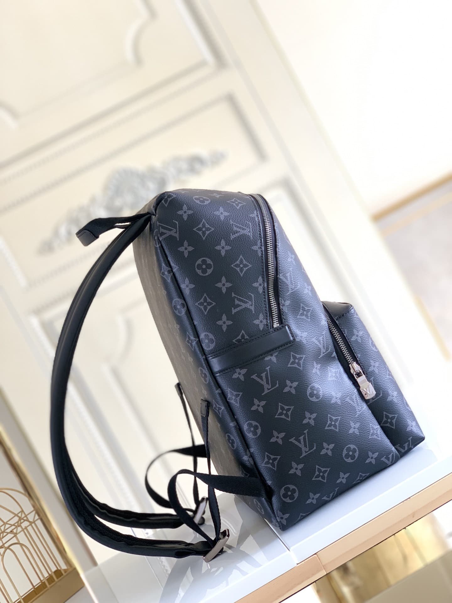 LV Backpack M43186(DM For Price）