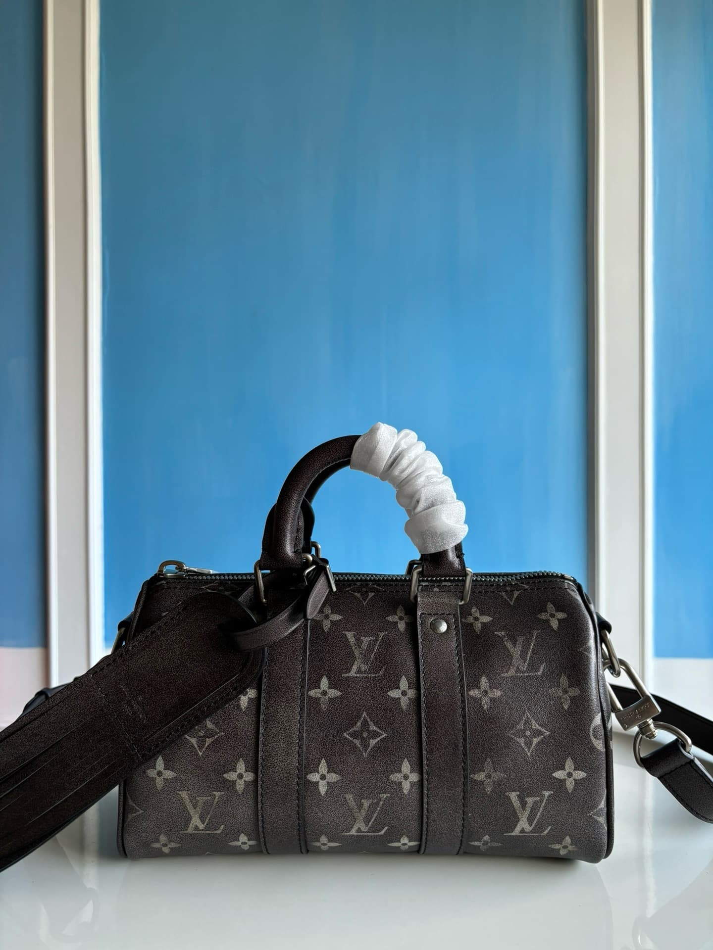 LV Bag Keepall 25