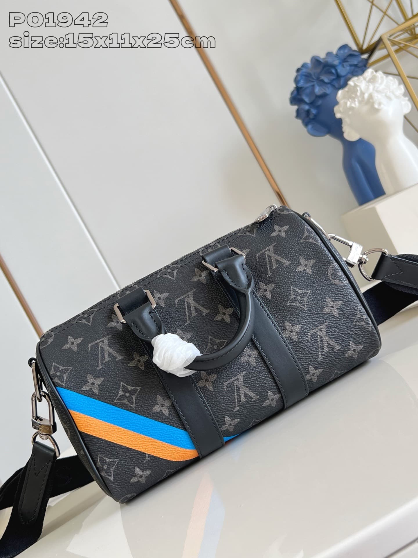 LV Bag Keepall 25 M46271