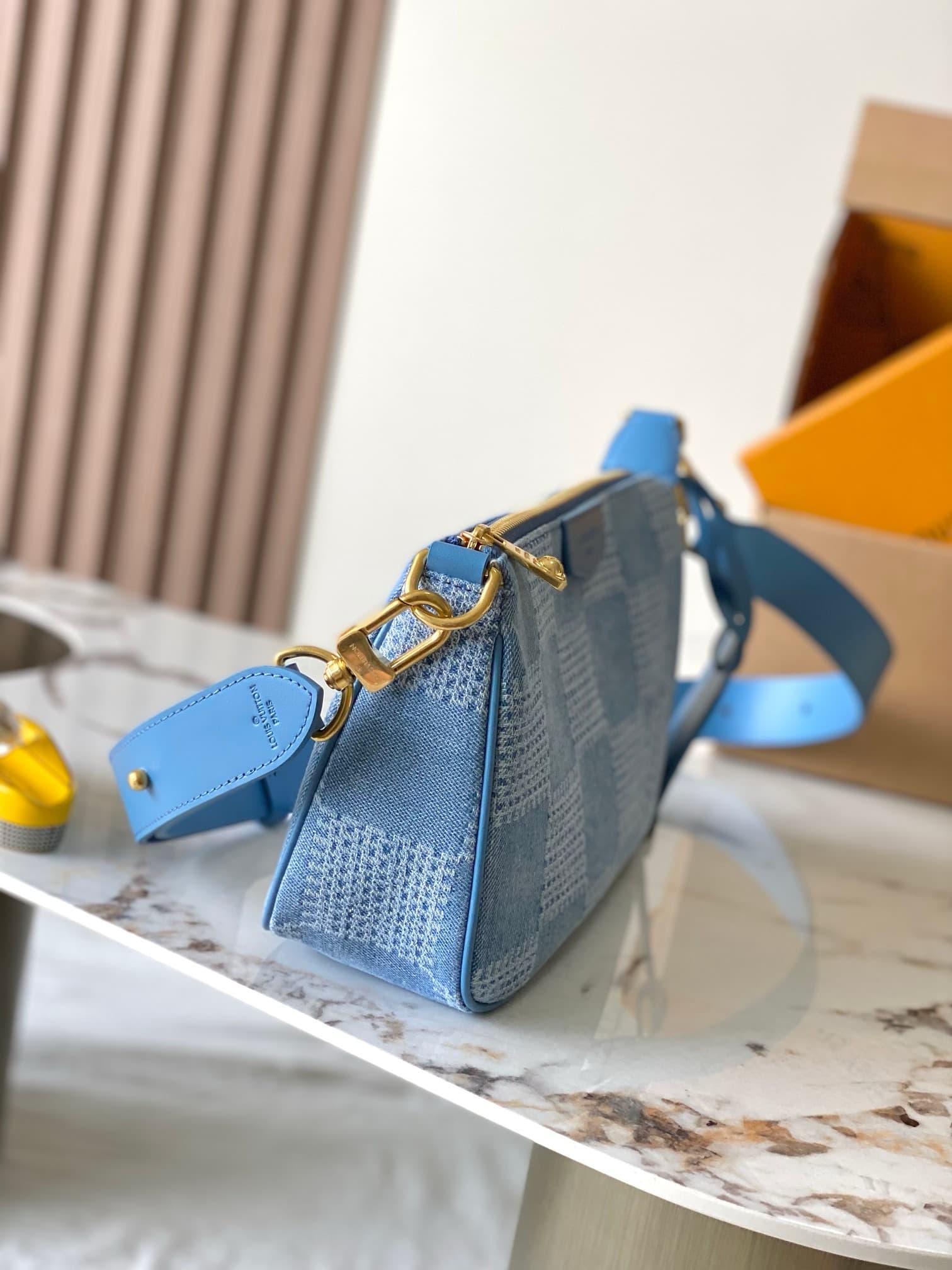 LV Bag Speedy 18 M00204