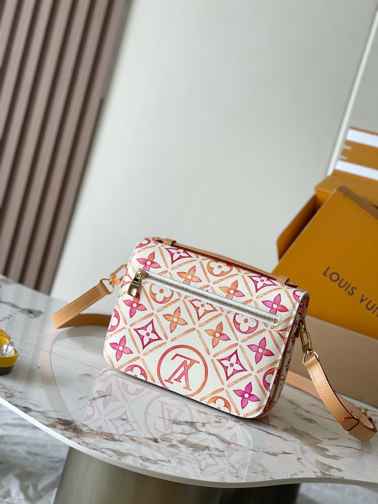 LV HandBag Pochette  M11461