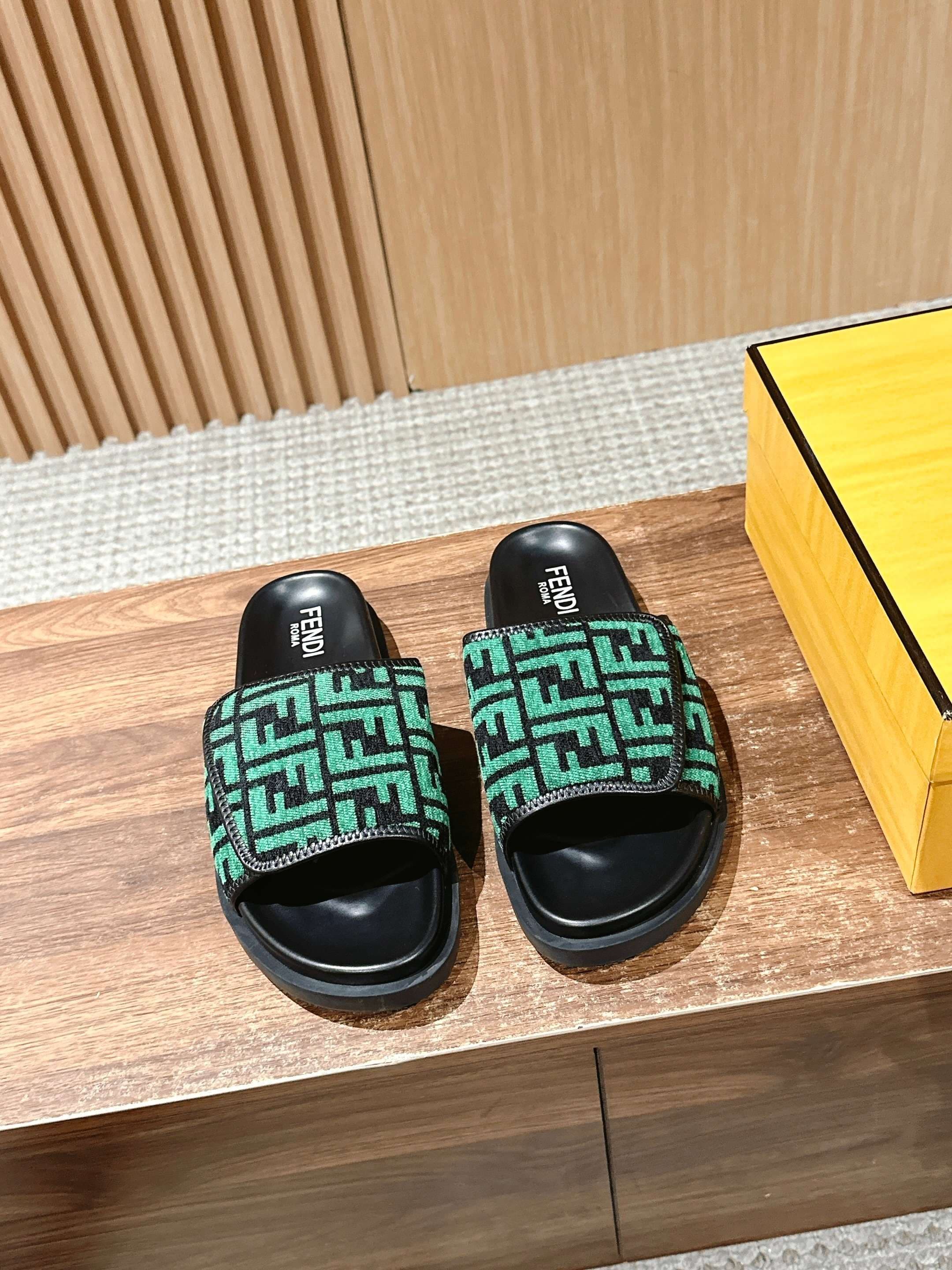 Fendi Couple Slippers