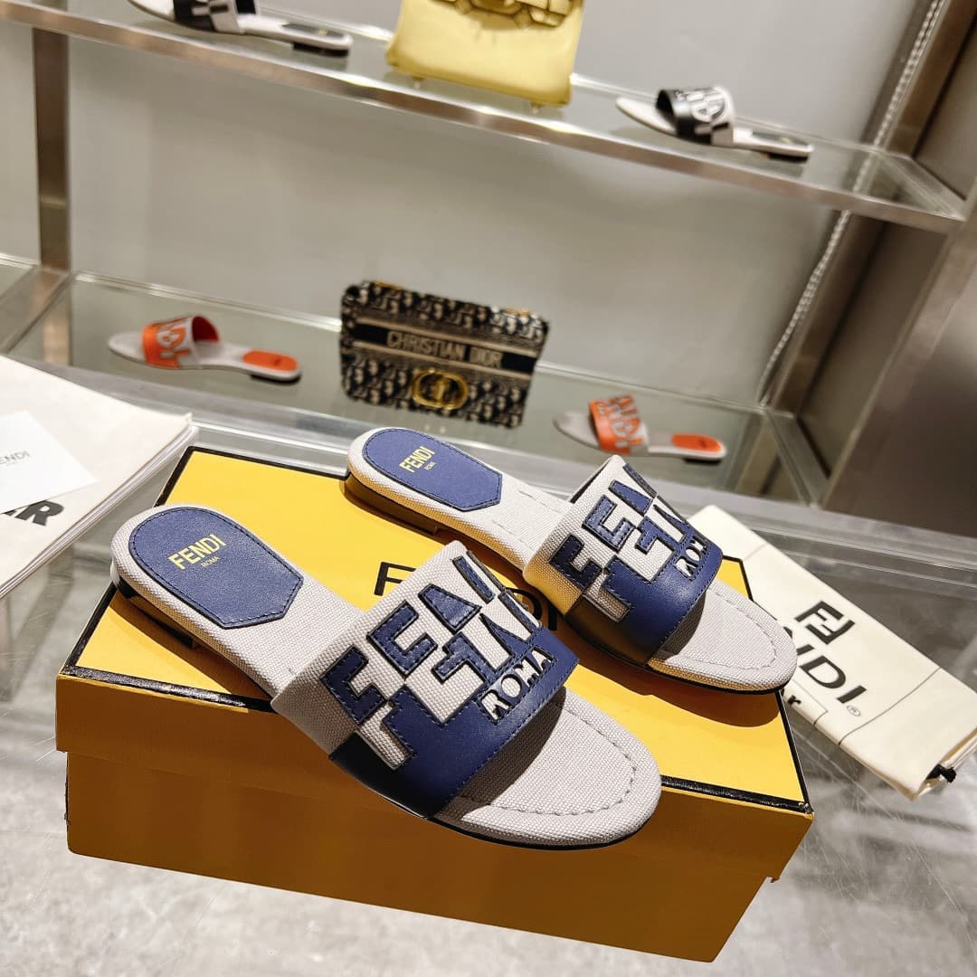 Fendi Slippers