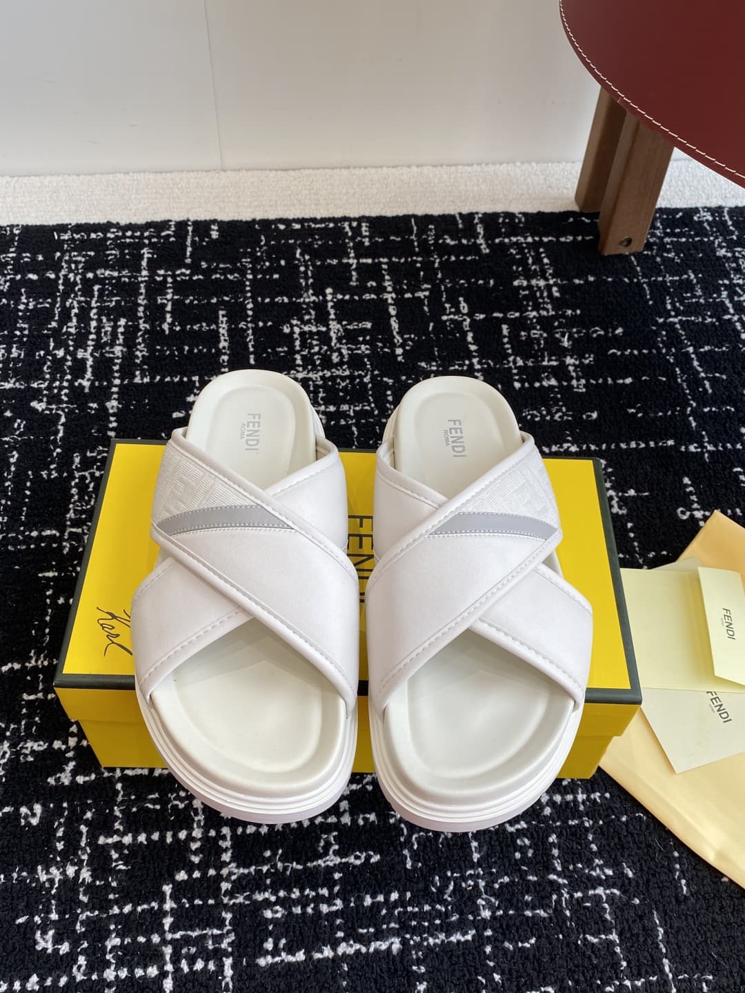 Fendi Man Slippers Heel High 3.0cm