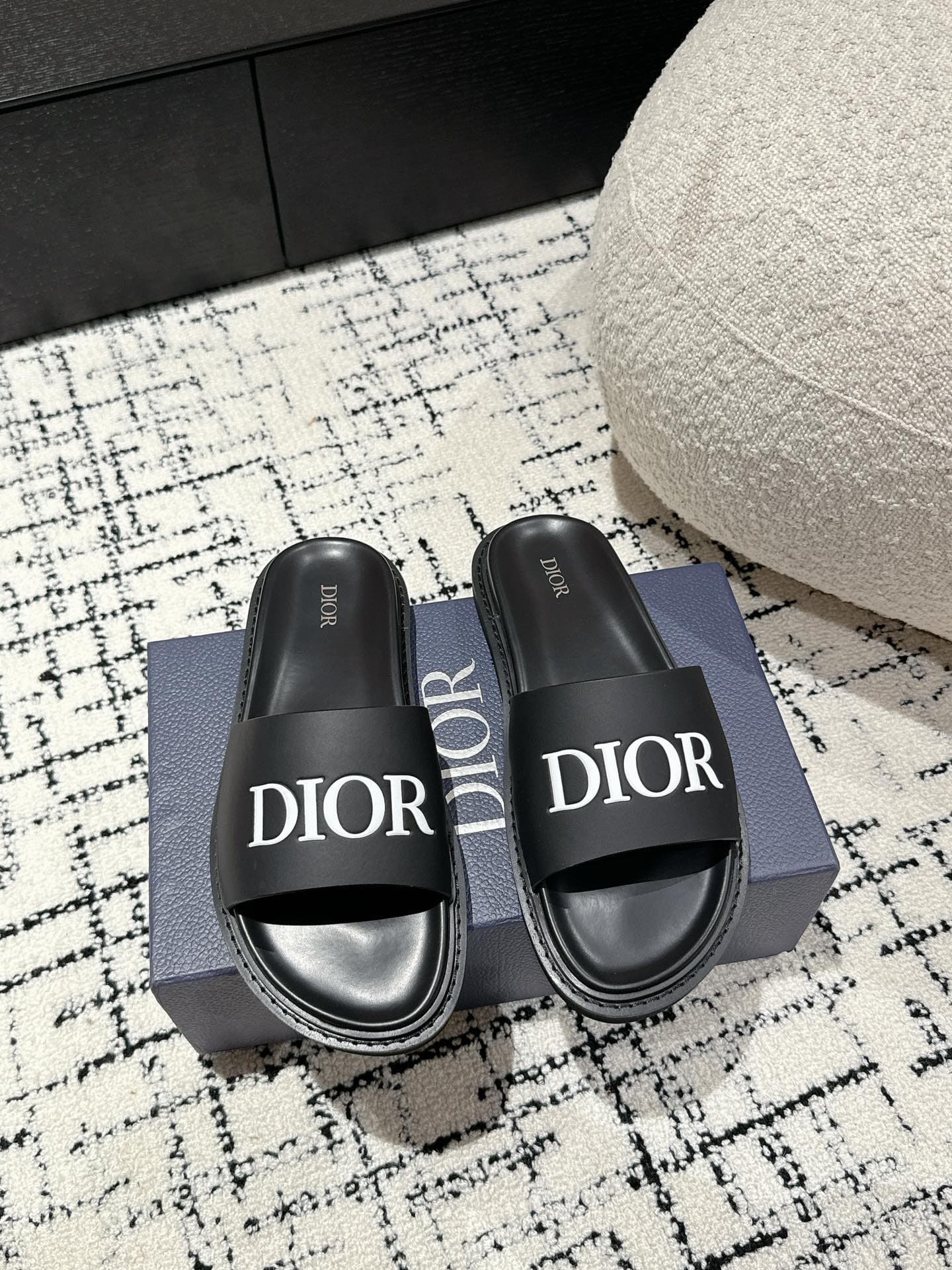 Dior Man Slippers