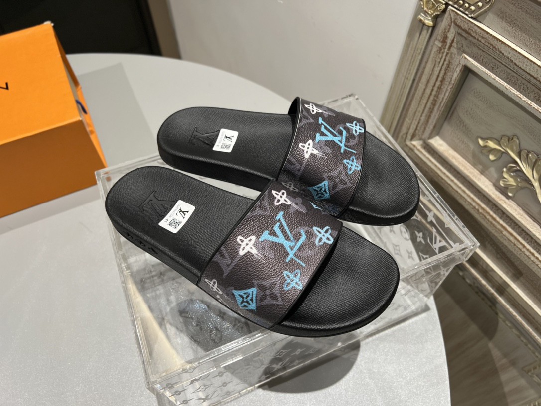 LV Couple Slipper