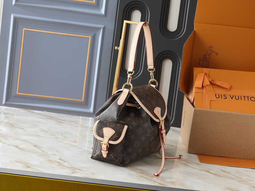 LV Bag M25085