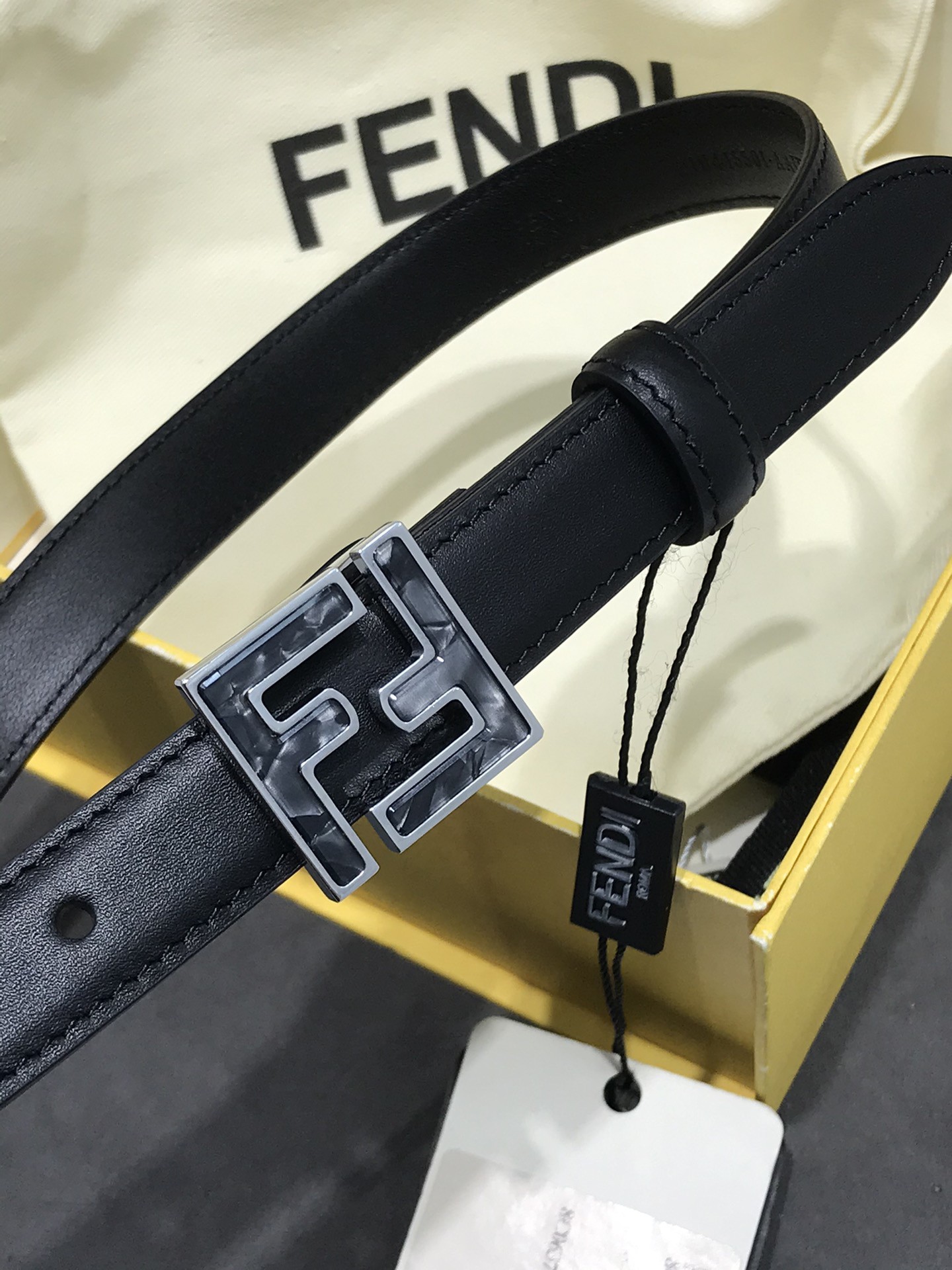 Fendi Woman 2.0cm Belt