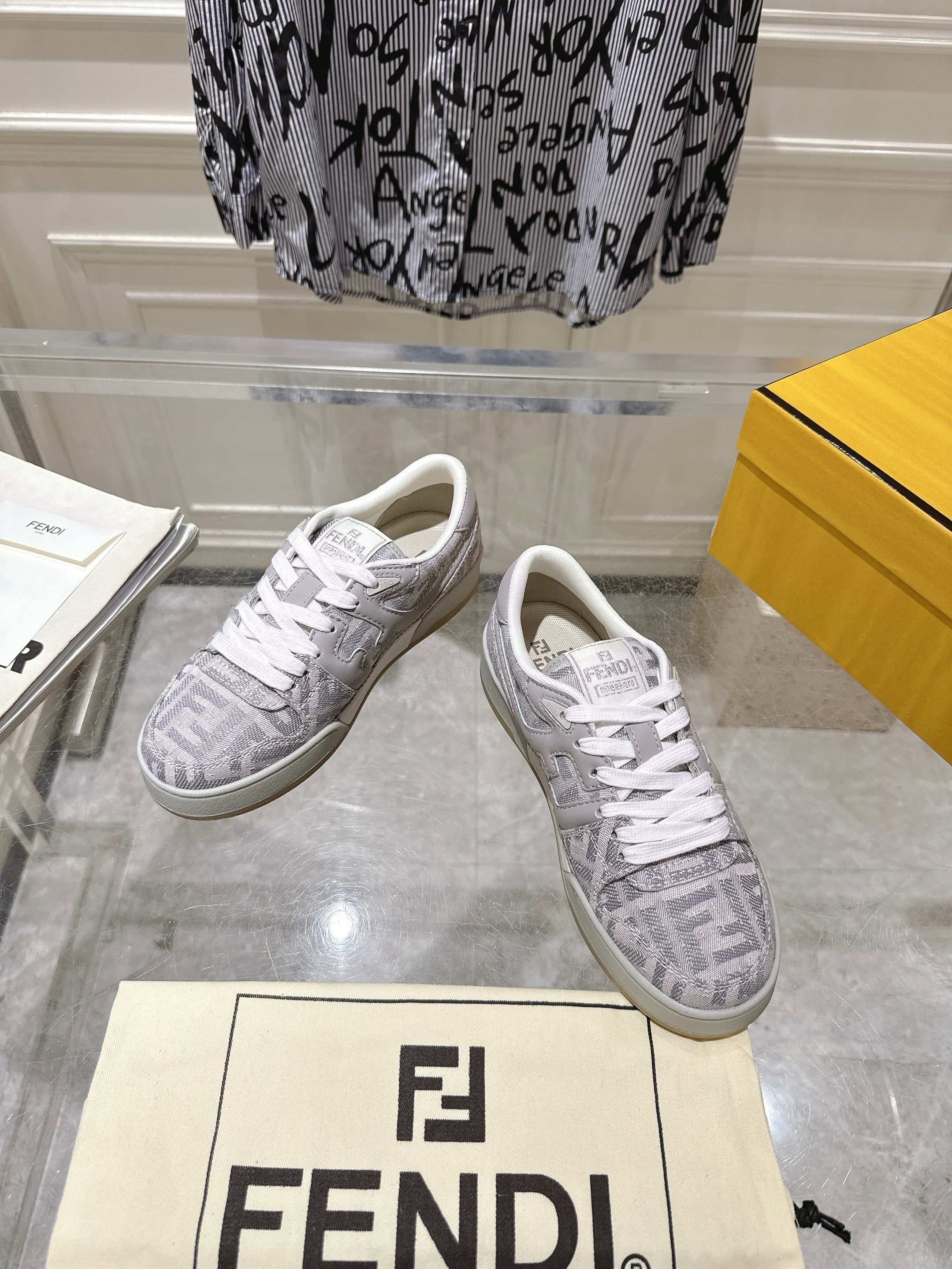 Fendi Woman Shoes