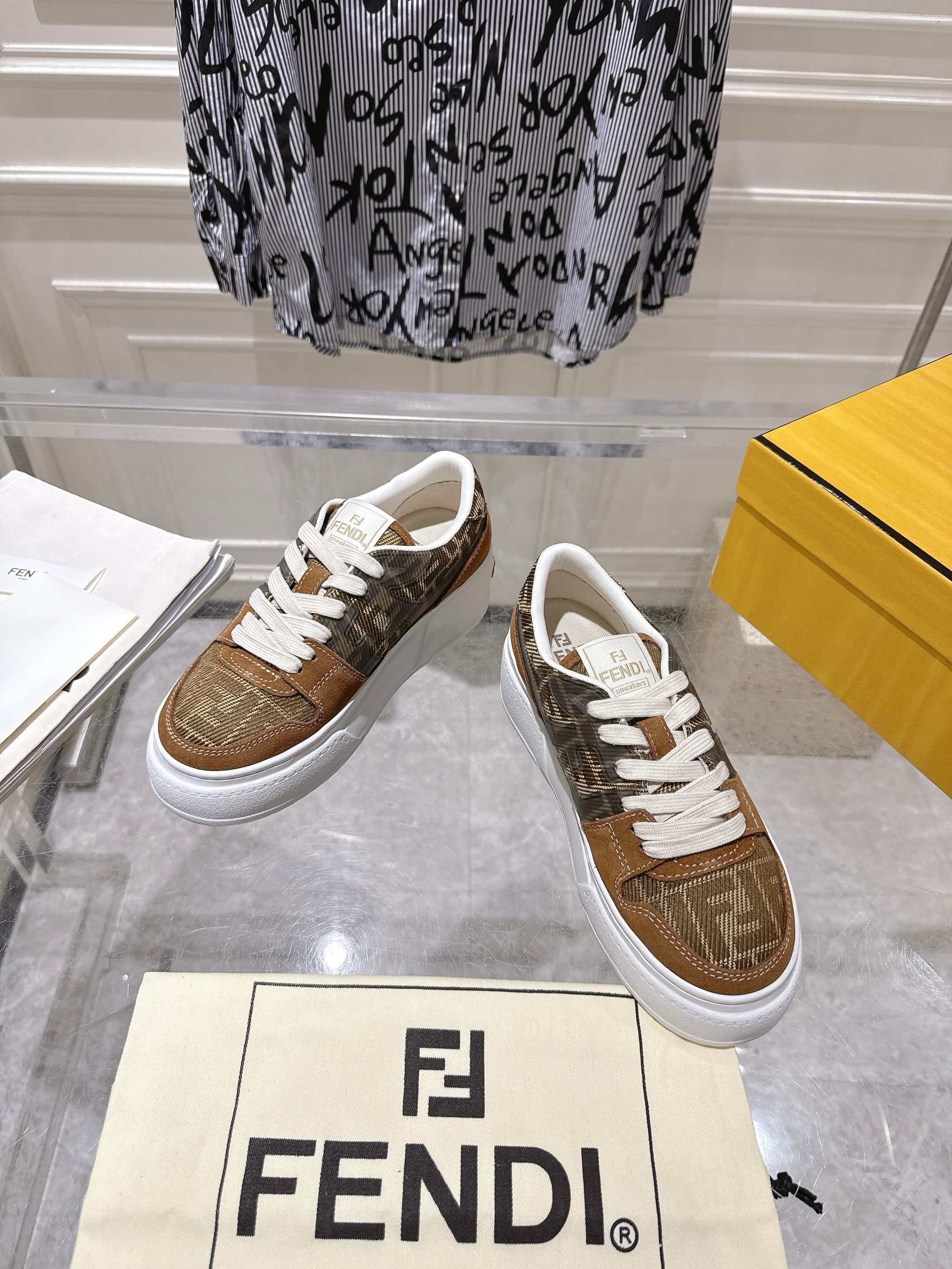 Fendi Woman Shoes