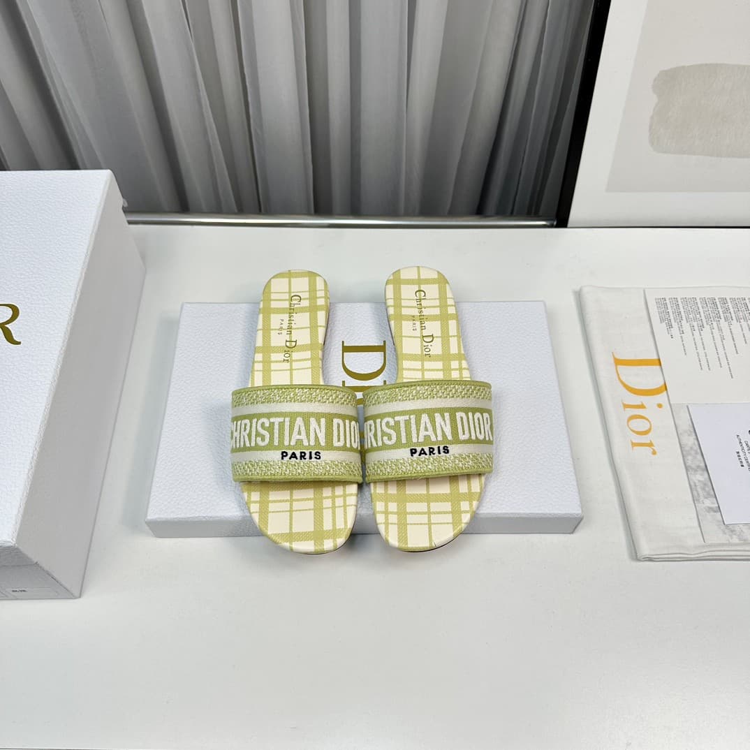 Dior Woman Slippers
