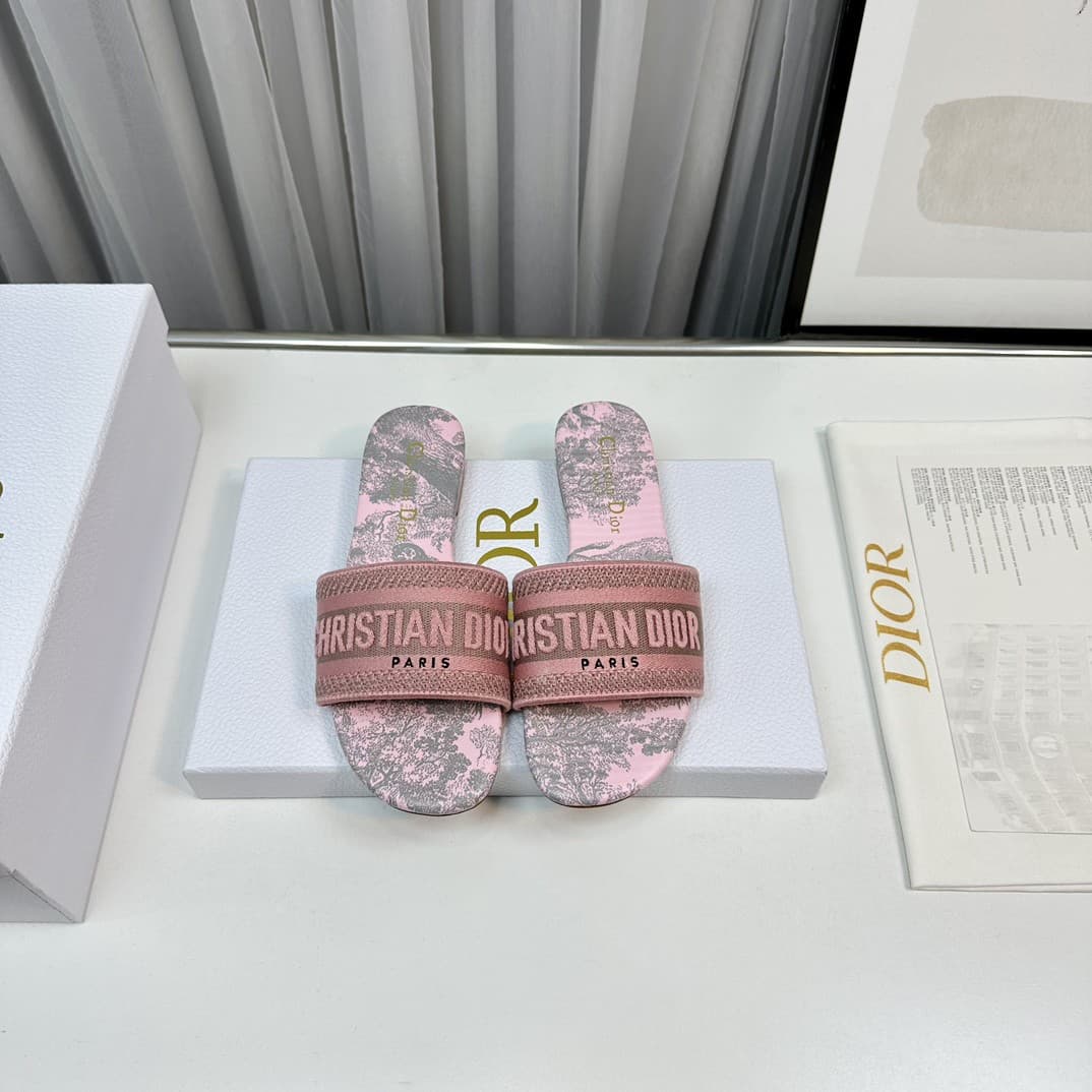Dior Woman Slippers
