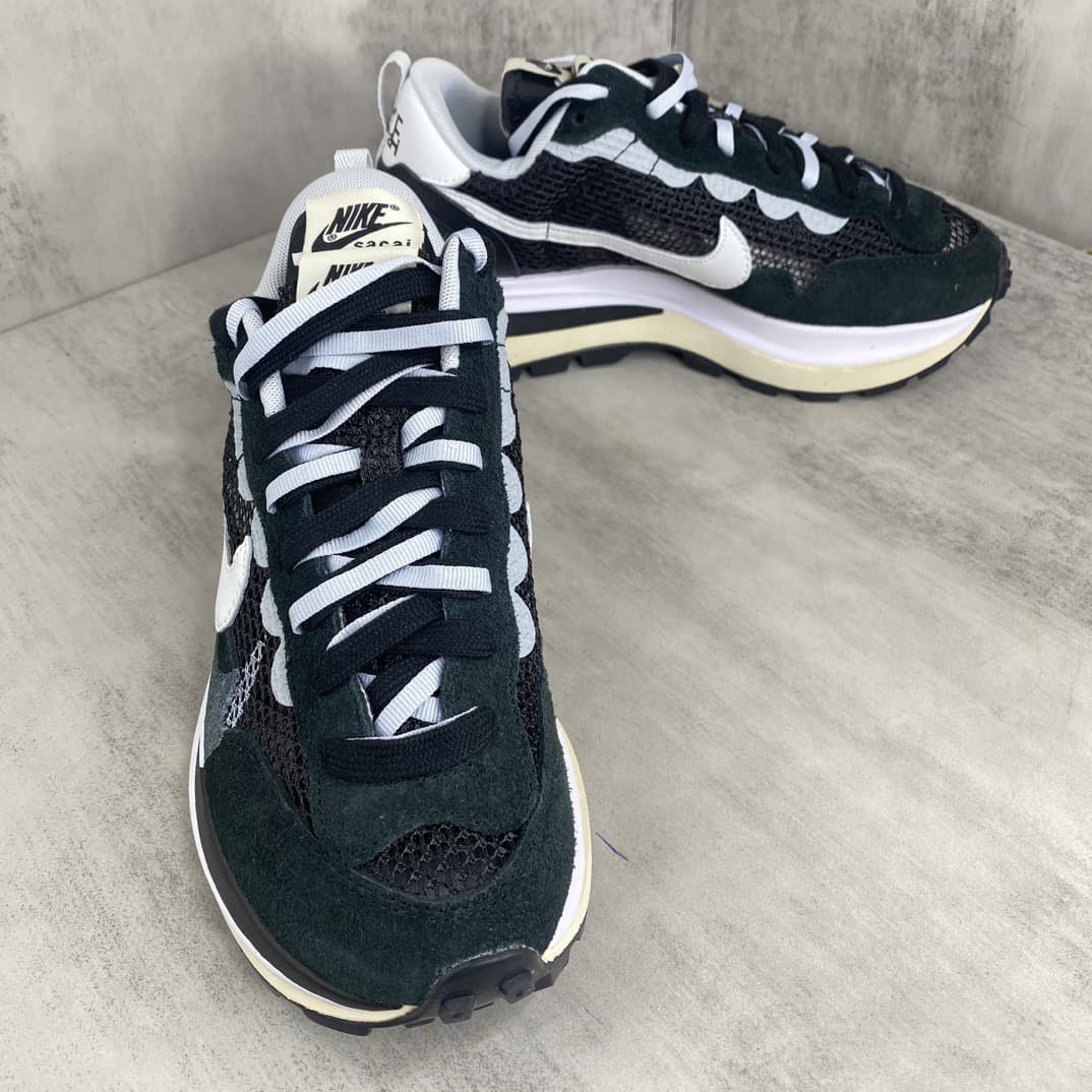 Sacai x Nike VaporWaffle