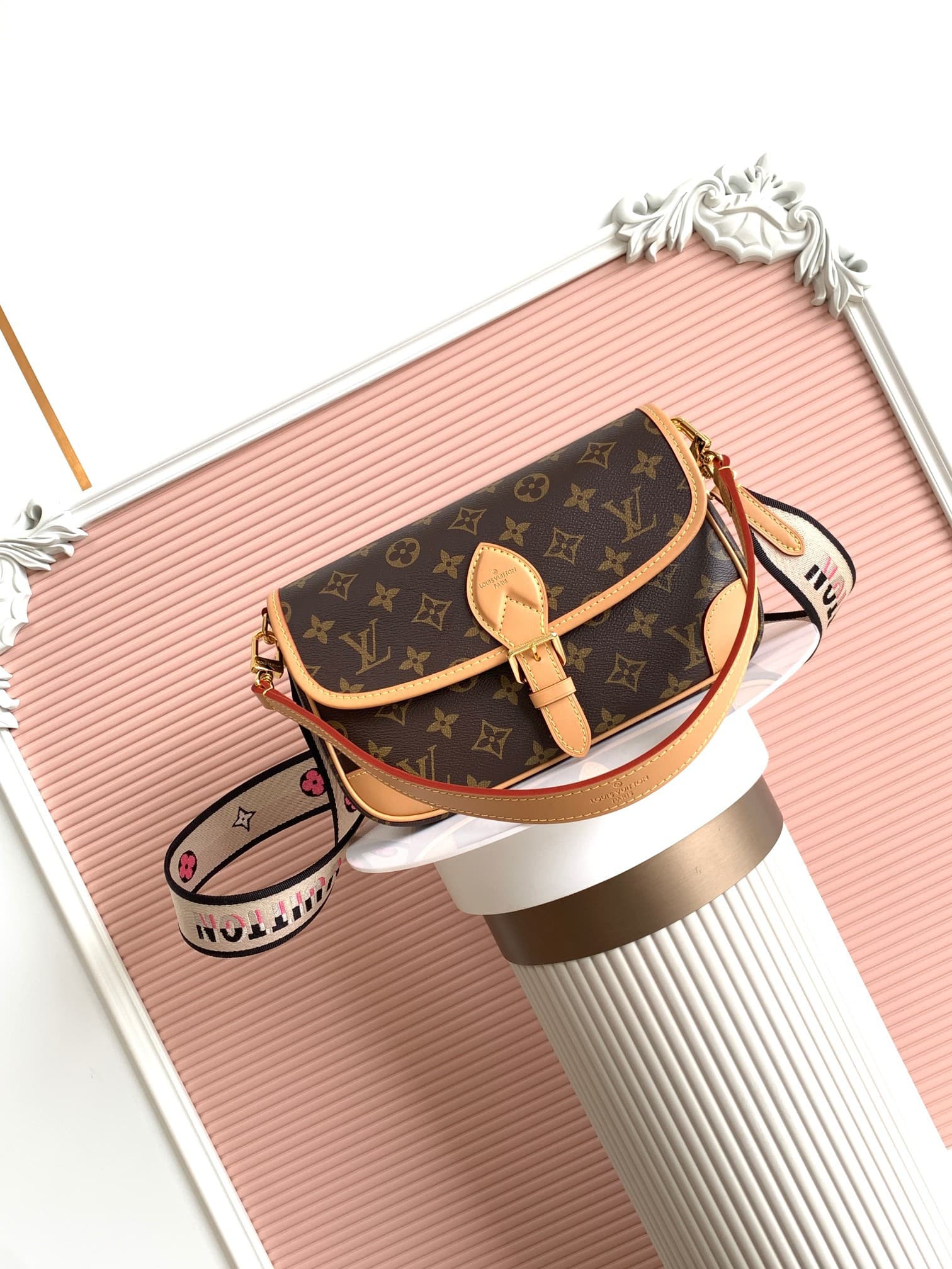 LV Bag M45985