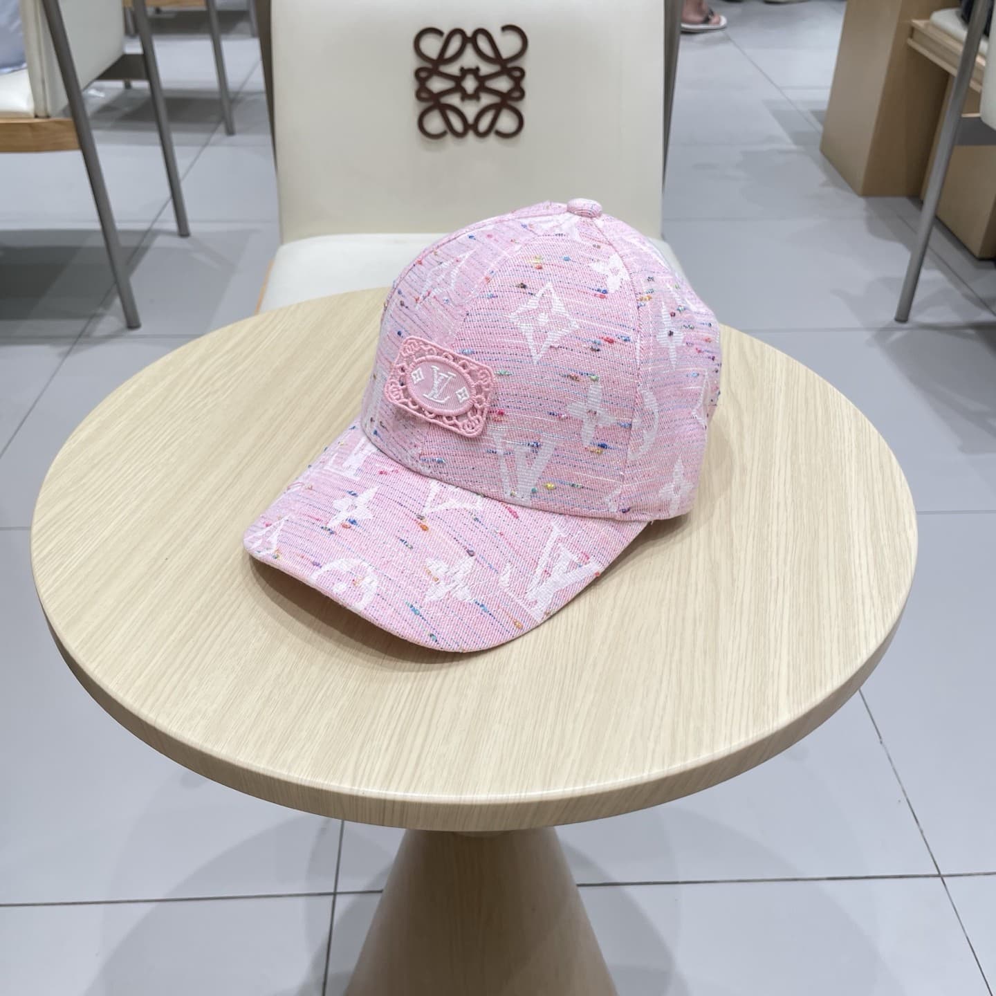 LV Cap