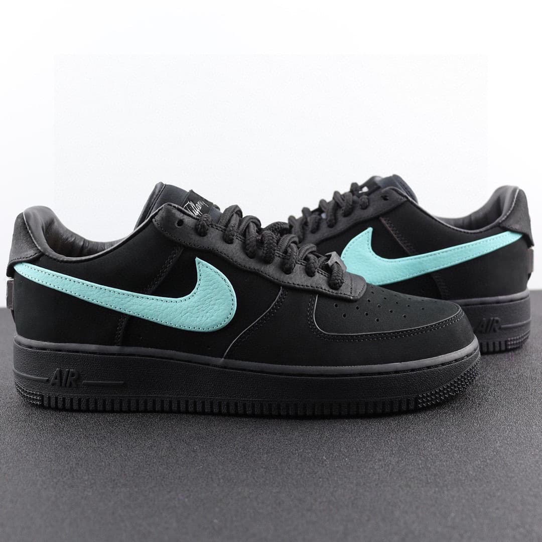 TIFFANY X Nike Air Force