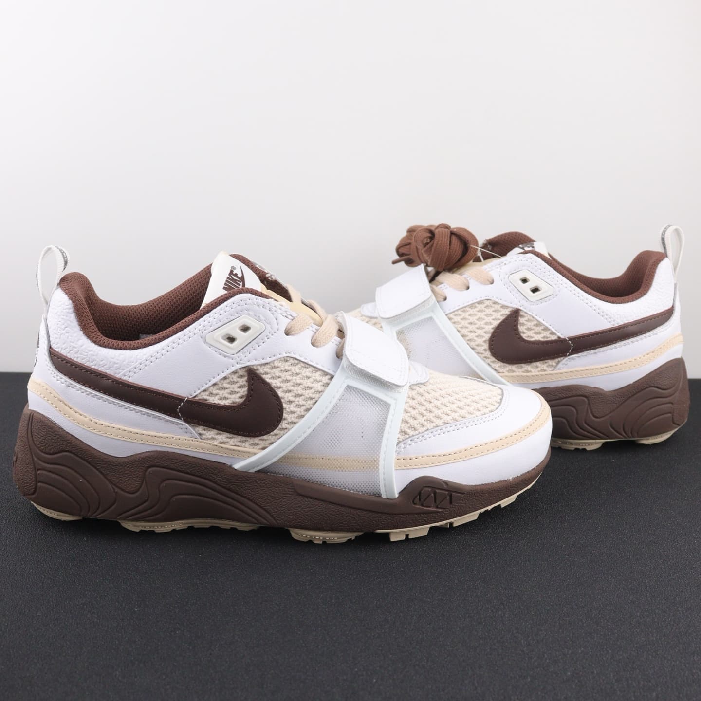 Travis Scott x Nk Zoom Field Jaxx