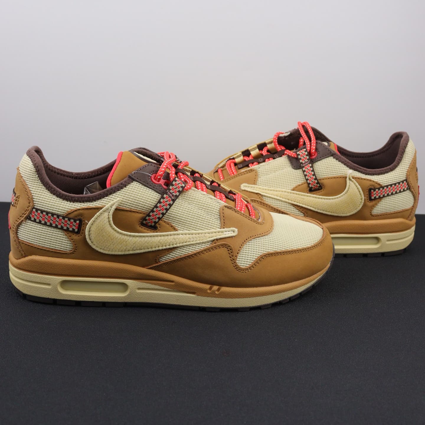 Travis Scott  Air Max 1