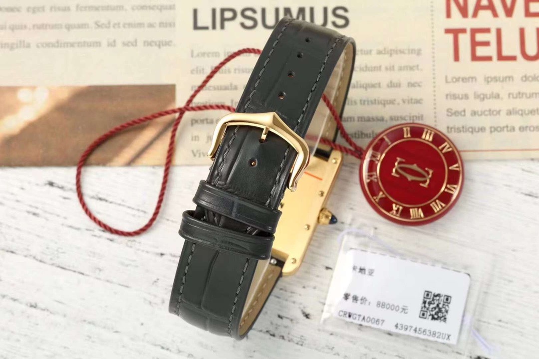 Cartier Tank Must Watch