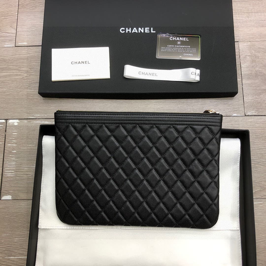 Chanel Leboy 9847-1
