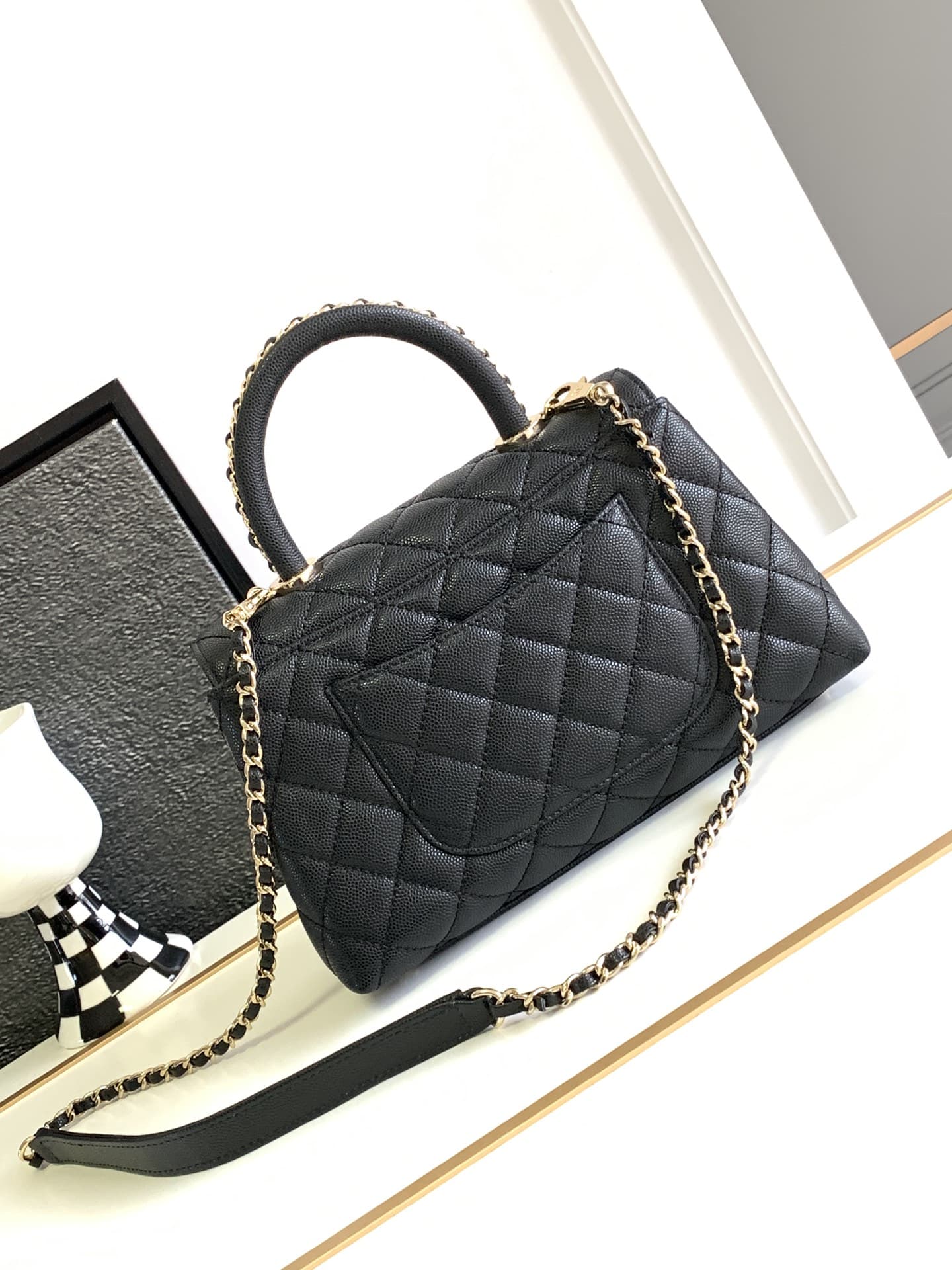 Chanel Coco Handle AS2215